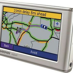 Garmin nuvi 680 Bluetooth Portable GPS Navigator