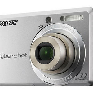 Sony - Cybershot Digital Camera 7.2 Digital Camera