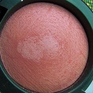 MAC Mineralize Blush - Dainty (Sonic Chic Collection)