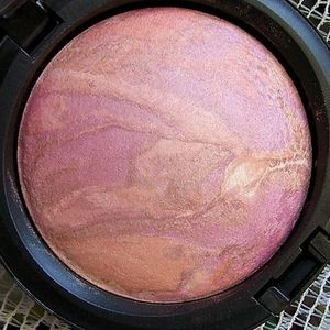 MAC Mineralize Skinfinish - Perfect Topping (Sugarsweet Collection)