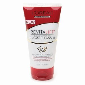 L'Oreal Revitalift Radiant Smoothing Cream Cleanser