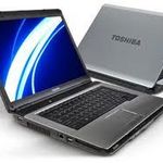 Toshiba Satellite L305 Notebook PC