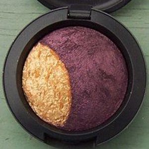 MAC Mineralize Eyeshadow Duo - It's A Miracle (Limited Edition Holiday Edition)