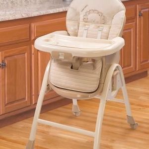 Natures Purest Complete Comfort Hug Me Collection high chair
