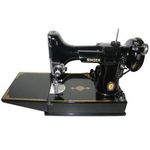 Singer Featherweight Mechanical Sewing Machine
