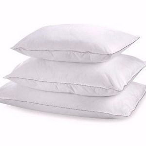 Stearns & Foster Luxe Down Alternative Traditional Pillow- Queen Size