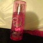 Victoria's Secret Pink Fragrance Mist Brume Parfumee