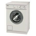 Miele Front Load All-in-One Washer / Dryer WT945