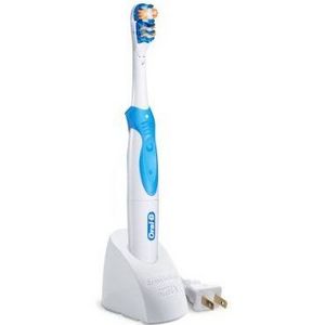 Oral-B CrossAction Power Max Whitening Toothbrush