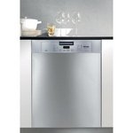 Miele Full Console Dishwasher w/Cutlery Basket - Stainless Steel