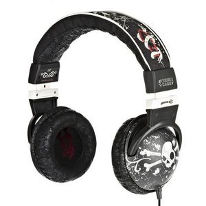 Skullcandy Hesh Black-White Over-Ear Headphones S6HECY-028