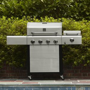 Kenmore 4 Burner Gas Grill with Steamer